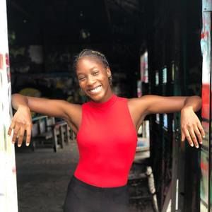 Meet your Posher, Destini